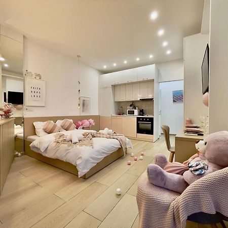 Candy Residence Park Bukarest Exterior foto